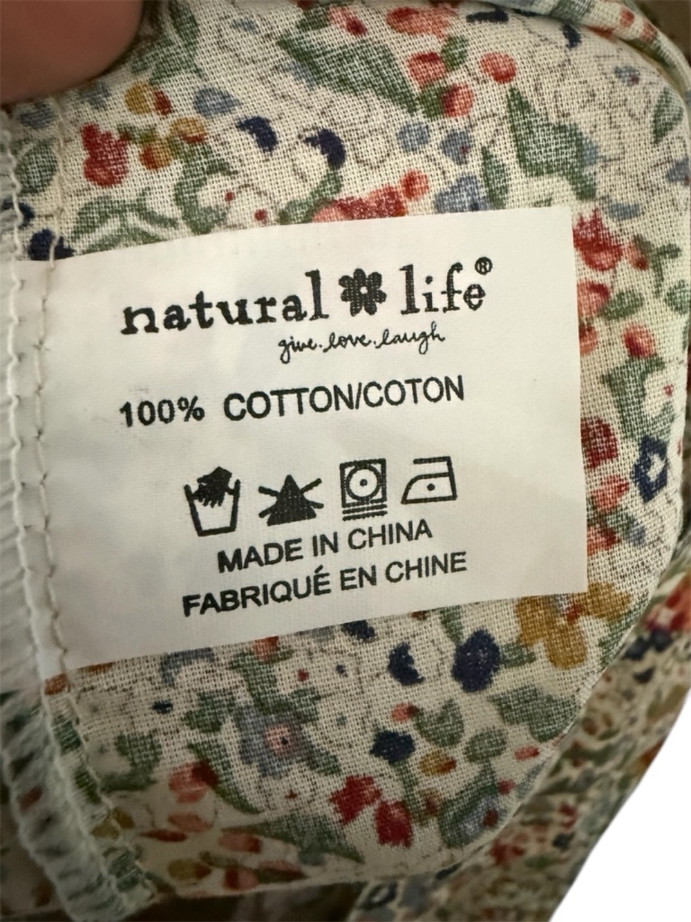 Natural Life Floral Pom Pom Ruffle Bag - Picture 5 of 8